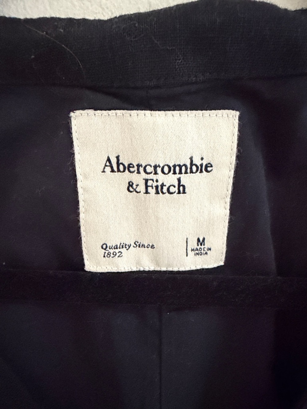 Abercrombie & Fitch Black Sleeveless Button-Front Linen Mini Dress - Picture 2 of 3